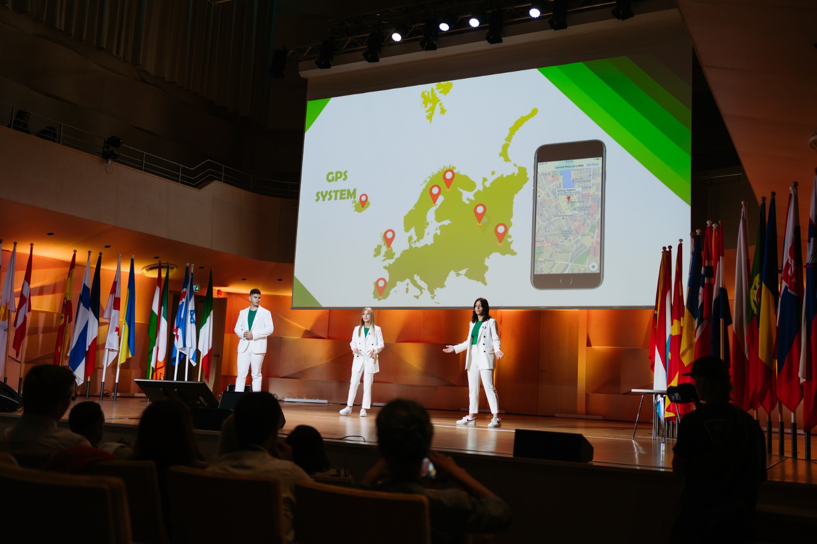 Moveably on stage at JA Europe Tallinn